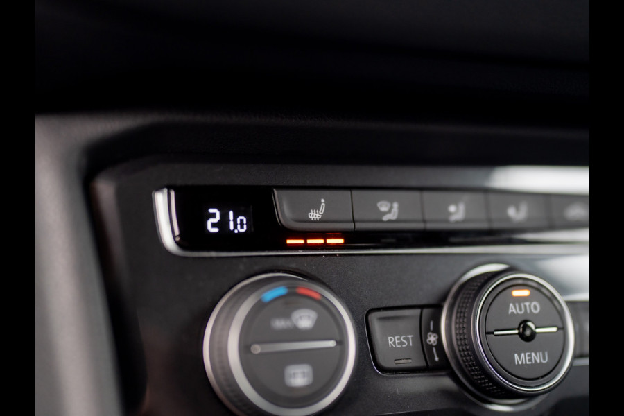 Volkswagen Tiguan Allspace 1.5 TSI Highline Business R 7p. | R-line | Trekhaak wegkl. | 360 Camera | Head Up | Prijs Rijklaar!!