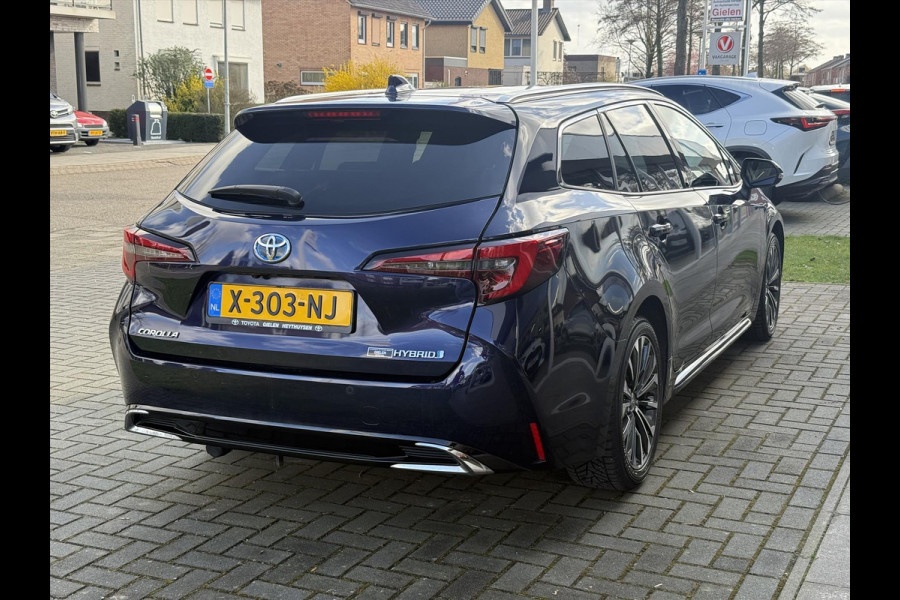 Toyota Corolla Touring Sports 1.8 Hybrid First Edition | Trekhaak, Eerste eigenaar, Facelift, Elektrische achterklep, Stoelverwarming, LED