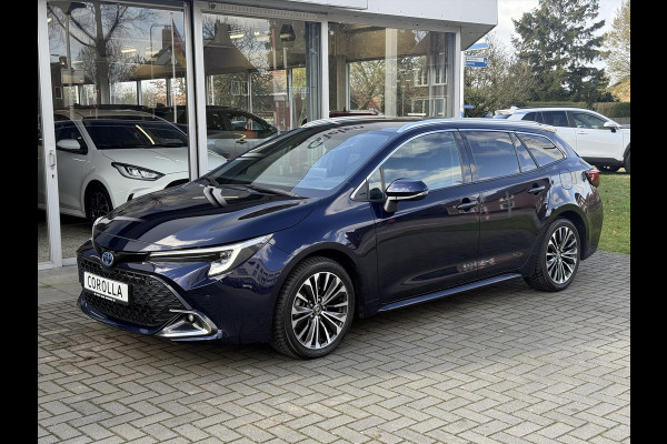 Toyota Corolla Touring Sports 1.8 Hybrid First Edition | Trekhaak, Eerste eigenaar, Facelift, Elektrische achterklep, Stoelverwarming, LED