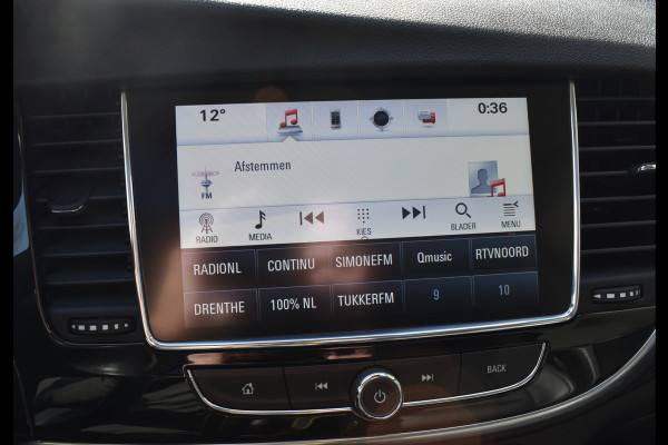 Opel Mokka X 1.4 Turbo Innovation Automaat / Navigatie / 17"LM / PDC v+a / Camera / Keyless / Schuifdak