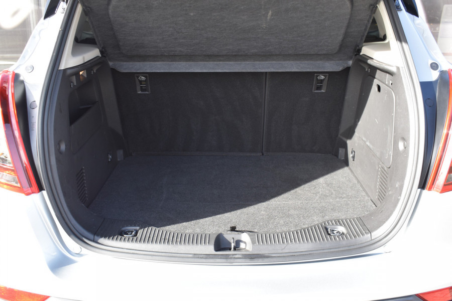 Opel Mokka X 1.4 Turbo Innovation Automaat / Navigatie / 17"LM / PDC v+a / Camera / Keyless / Schuifdak