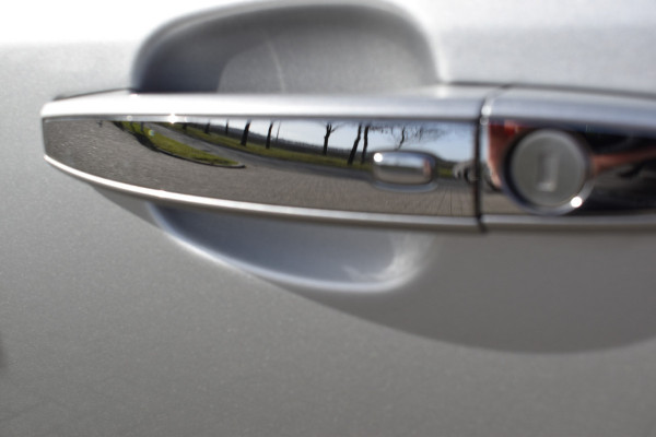 Opel Mokka X 1.4 Turbo Innovation Automaat / Navigatie / 17"LM / PDC v+a / Camera / Keyless / Schuifdak