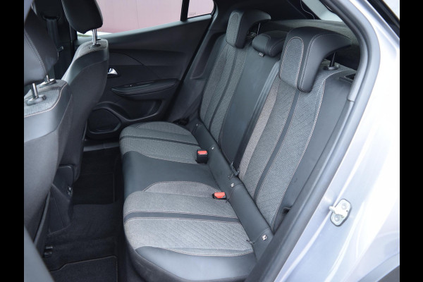 Peugeot 2008 1.2 PureTech 130 Allure CAMERA MET SENSOREN | NAVI & CARPLAY | E.C.C. |