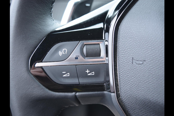 Peugeot 2008 1.2 PureTech 130 Allure CAMERA MET SENSOREN | NAVI & CARPLAY | E.C.C. |