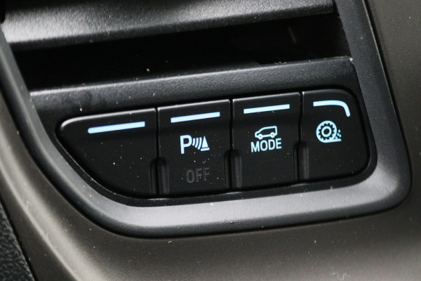 Ford Transit Custom 320 2.0 TDCI L2H1 Limited Leer, 3-Zits, Camera, Cruise, Apple Carplay, Verwarmde Voorruit, DAB, PDC