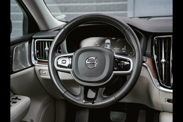 Volvo V60 2.0 T8 Twin Engine AWD Inscription Bower&Wilkins|Pano|Head-Up|Stoelverwarming|Crystal
