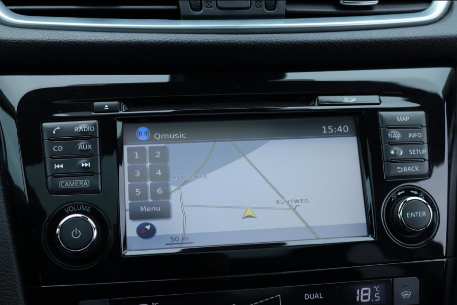 Nissan QASHQAI 1.2 Pano / Camera / Navigatie