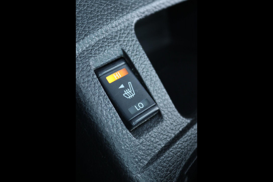 Nissan QASHQAI 1.2 Pano / Camera / Navigatie