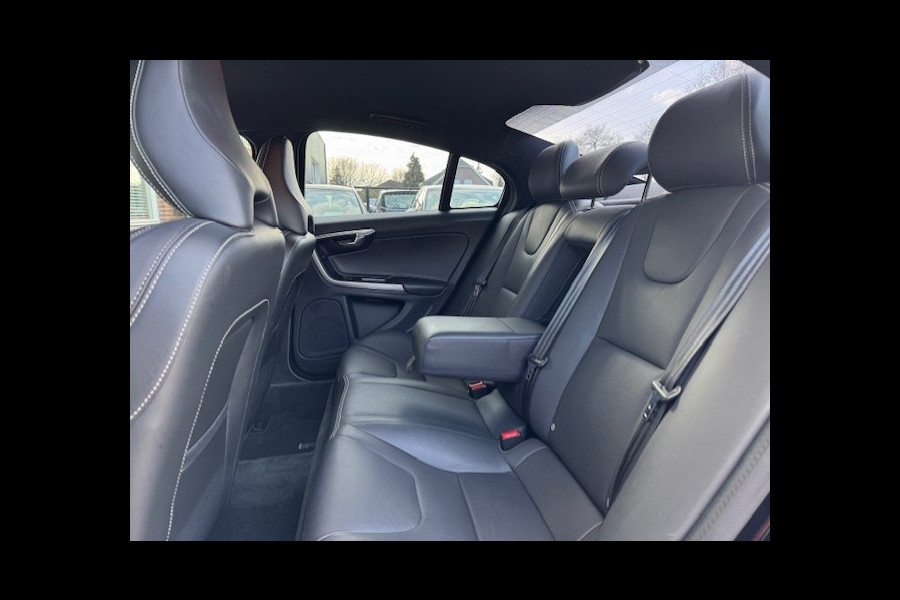 Volvo S60 2.0 T4 Polar+ Dynamic -Dealer onderhouden-Trekhaak