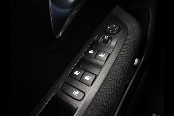 Peugeot e-208 EV Active Pack 50 kWh NAVI/CLIMA/CRUISE/LED/PDC!