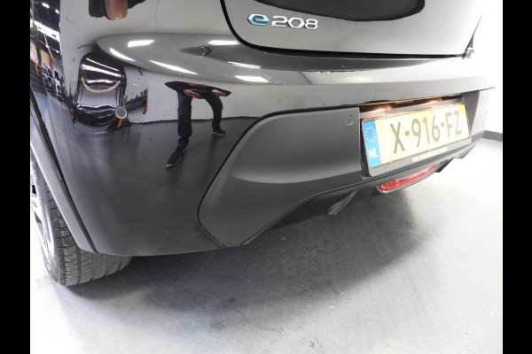 Peugeot e-208 EV Active Pack 50 kWh NAVI/CLIMA/CRUISE/LED/PDC!