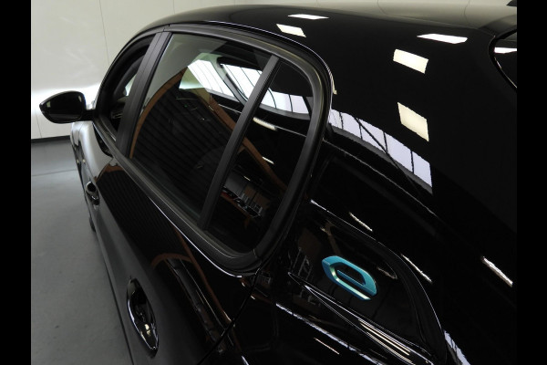 Peugeot e-208 EV Active Pack 50 kWh NAVI/CLIMA/CRUISE/LED/PDC!