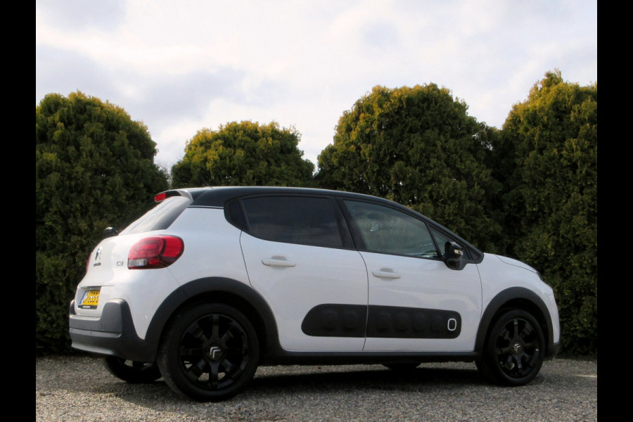 Citroën C3 1.2 PureTech Shine*Navi*Camera*Trekhaak*