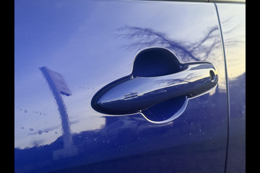 Toyota Yaris 1.5 Hybrid 115 First Edition | Eerste eigenaar, Facelift, Nieuwe multimedia, Lichtmetalen velgen, LED, Keyless