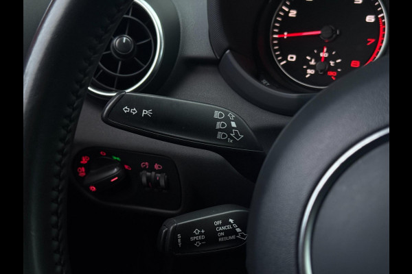 Audi A1 Sportback 1.0 TFSI S-line Aut. Navi Nap Led Leder Pdc Nardo Grey Airco Cruise 5drs