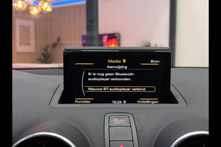 Audi A1 Sportback 1.0 TFSI S-line Aut. Navi Nap Led Leder Pdc Nardo Grey Airco Cruise 5drs