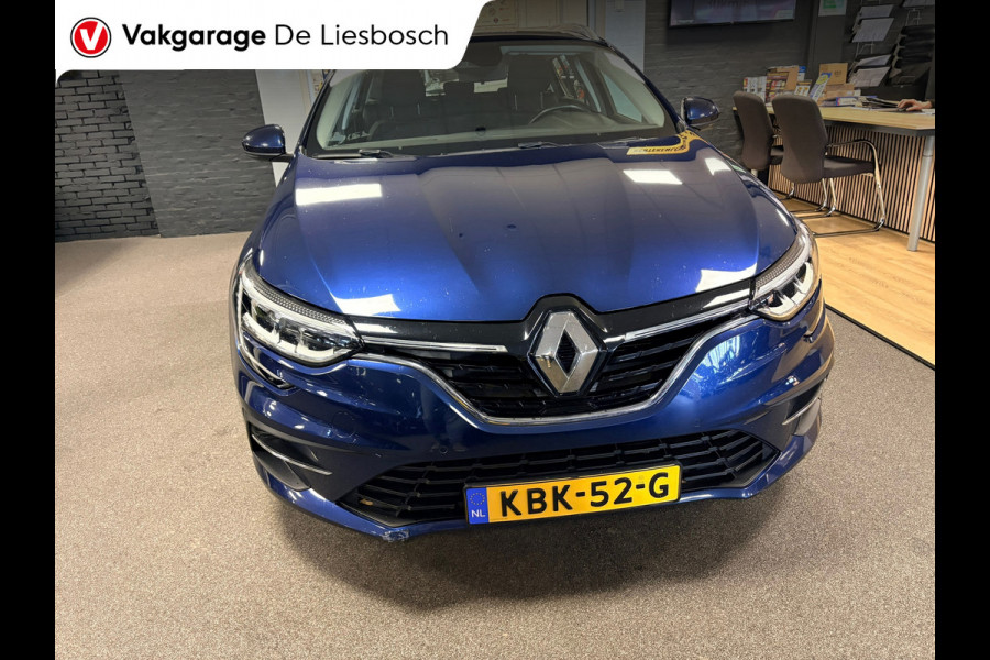 Renault Mégane Estate 1.6 E-Tech Plug-In Hybrid 160 Business Zen / stoel en stuurverwarming / camera / navigatie