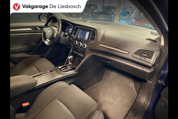 Renault Mégane Estate 1.6 E-Tech Plug-In Hybrid 160 Business Zen / stoel en stuurverwarming / camera / navigatie