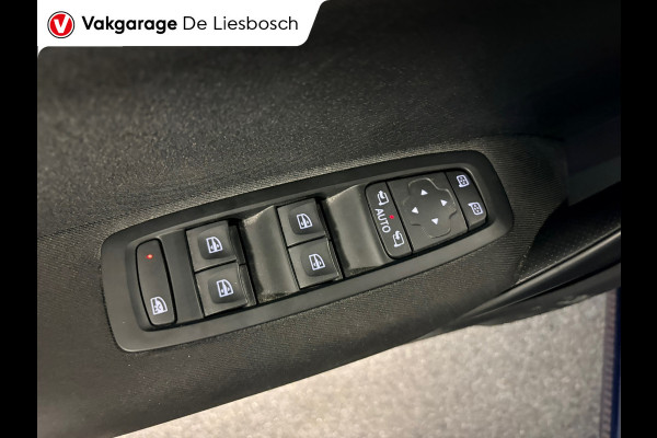 Renault Mégane Estate 1.6 E-Tech Plug-In Hybrid 160 Business Zen / stoel en stuurverwarming / camera / navigatie