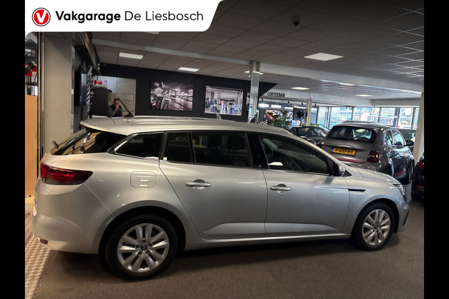 Renault Mégane Estate 1.6 E-Tech Plug-In Hybrid 160 Business Zen / stoel en stuurverwarming / camera / navigatie