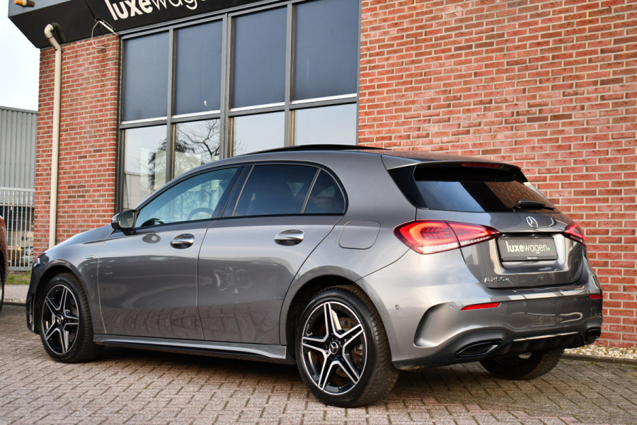Mercedes-Benz A-Klasse 250 e AMG Pano Distronic Night Carplay Multibeam-LED
