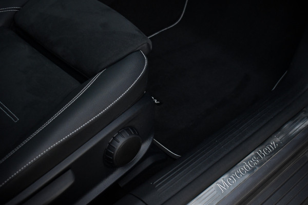 Mercedes-Benz A-Klasse 250 e AMG Pano Distronic Night Carplay Multibeam-LED