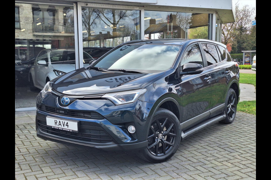 Toyota RAV4 2.5 Hybrid AWD Black Edition | Schuifdak, Treeplanken, Dodehoekherkenning, Keyless, Parkeersensoren, Elektrische achterklep