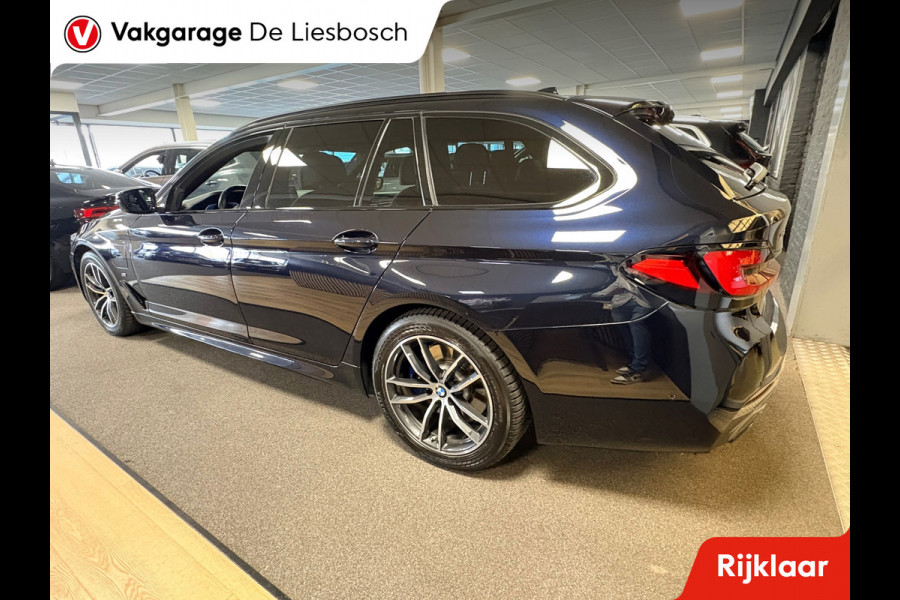 BMW 5 Serie Touring 530e xDrive High Executive M-sport / leer / pano / navi / head-up / Apple carplay