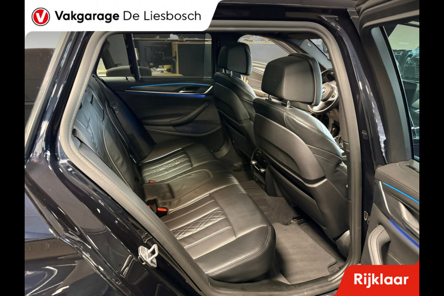 BMW 5 Serie Touring 530e xDrive High Executive M-sport / leer / pano / navi / head-up / Apple carplay