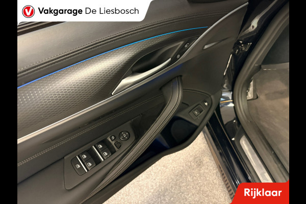 BMW 5 Serie Touring 530e xDrive High Executive M-sport / leer / pano / navi / head-up / Apple carplay