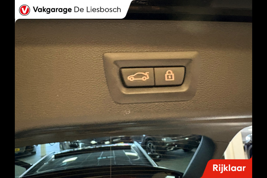 BMW 5 Serie Touring 530e xDrive High Executive M-sport / leer / pano / navi / head-up / Apple carplay