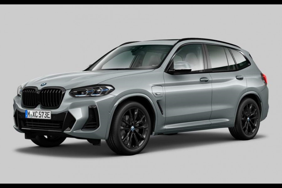 BMW X3 xDrive30e M-Sport Pano M-zetels Trekhaak HUD Laser 20inch