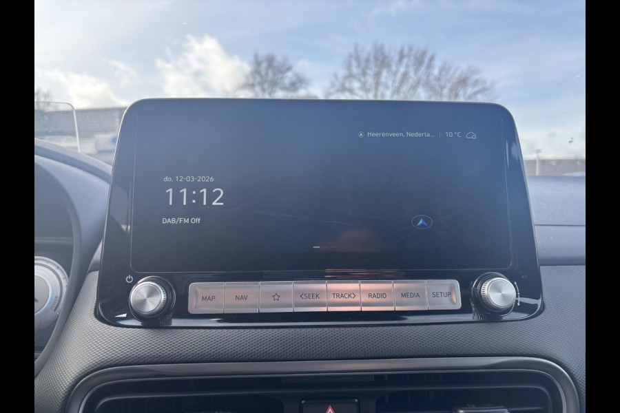 Hyundai Kona EV Fashion 64 kWh | Trekhaak | Head-Up Display | Keyless entry | Navigatie | SCI