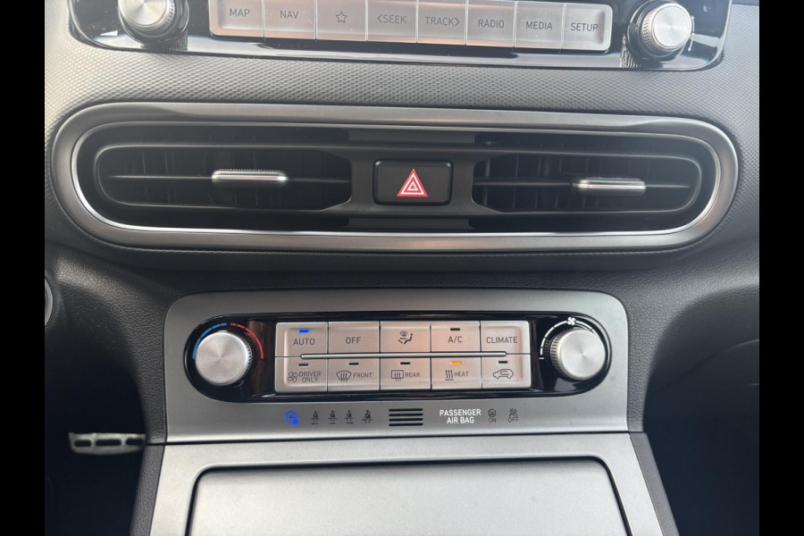 Hyundai Kona EV Fashion 64 kWh | Trekhaak | Head-Up Display | Keyless entry | Navigatie | SCI