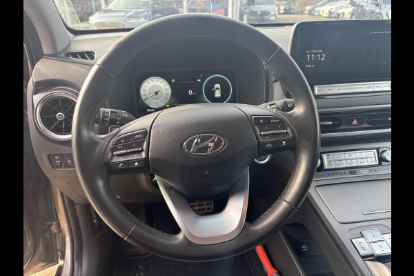 Hyundai Kona EV Fashion 64 kWh | Trekhaak | Head-Up Display | Keyless entry | Navigatie | SCI