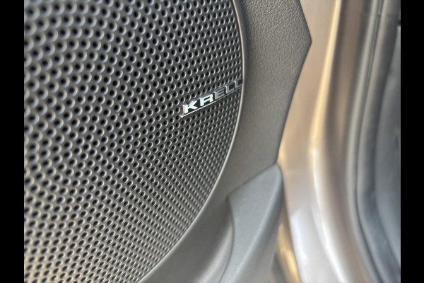 Hyundai Kona EV Fashion 64 kWh | Trekhaak | Head-Up Display | Keyless entry | Navigatie | SCI