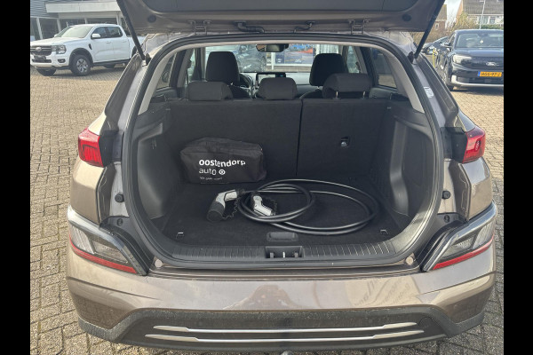 Hyundai Kona EV Fashion 64 kWh | Trekhaak | Head-Up Display | Keyless entry | Navigatie | SCI