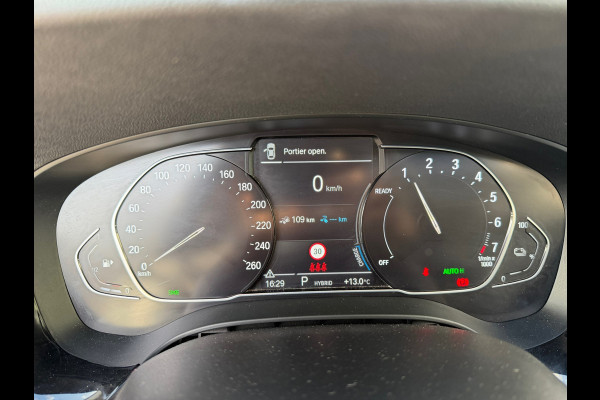 BMW 5 Serie Touring 530e xDrive Executive / Navi / Climate / Camera / Panormadak / Leder / 20"breedset