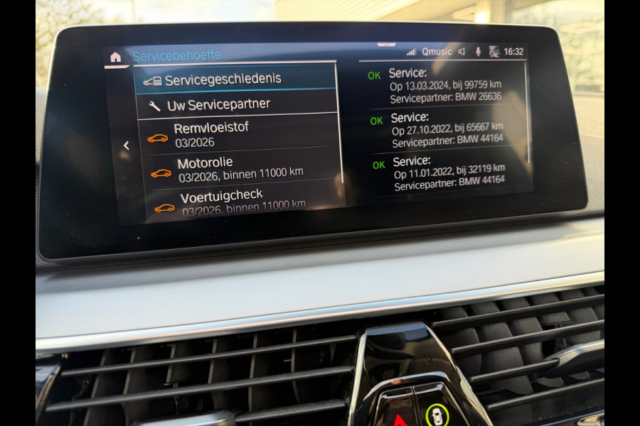 BMW 5 Serie Touring 530e xDrive Executive / Navi / Climate / Camera / Panormadak / Leder / 20"breedset