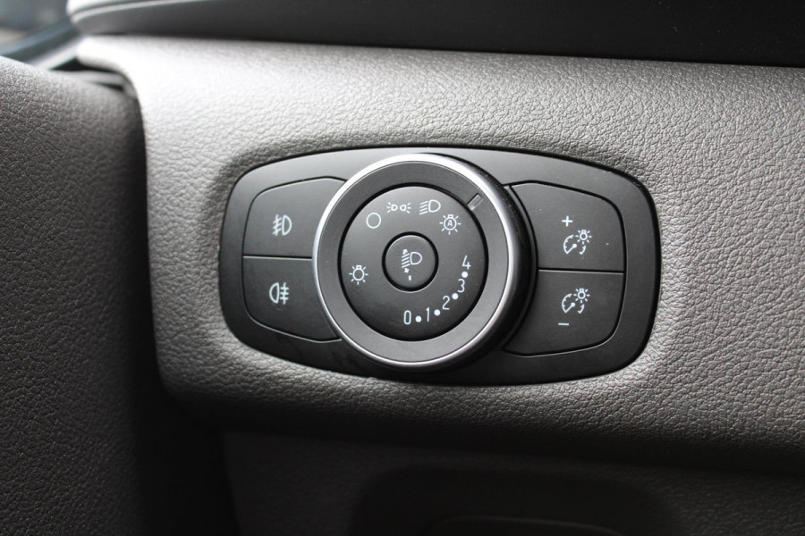 Ford Transit Custom 300 2.0 TDCI L1H1 Limited SCI | Automaat | Navigatie | Camera | Airco | Lichtmetalen Velgen |