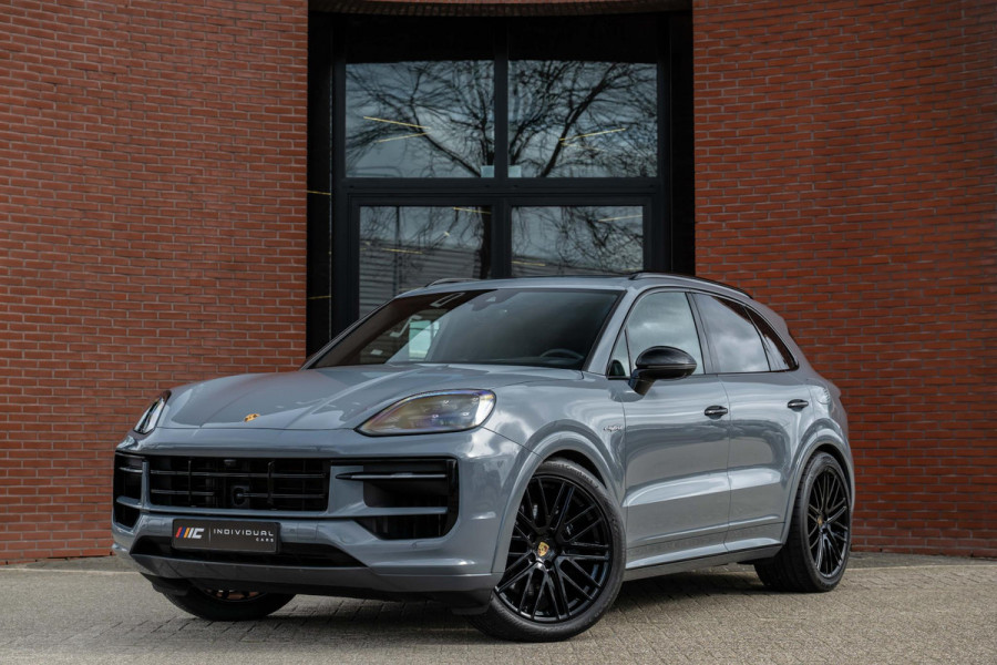 Porsche Cayenne 3.0 E-Hybrid Sport-Design Sportuitlaat Nwpr. 176k