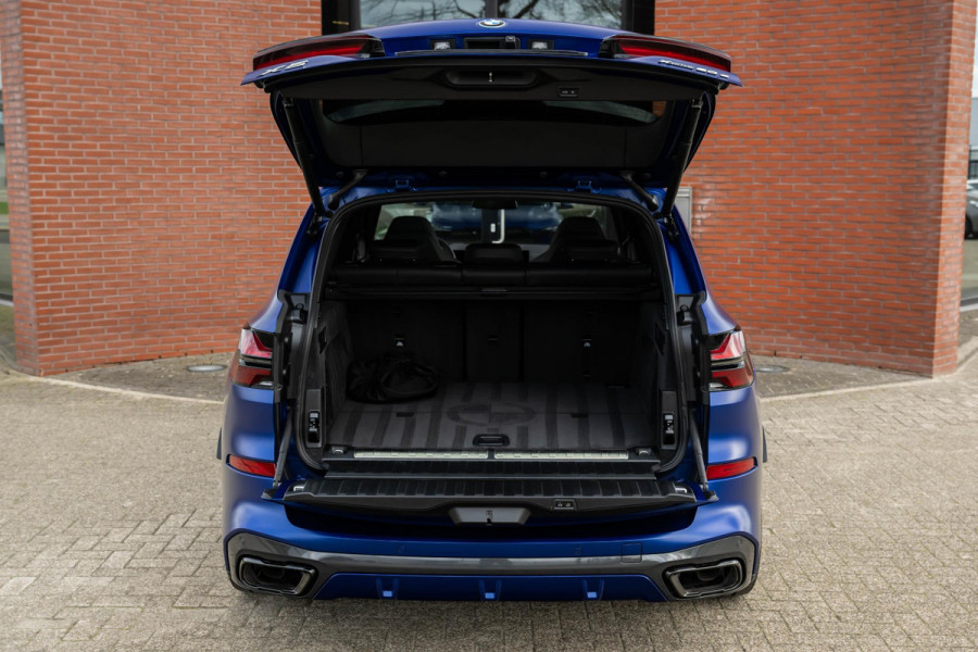 BMW X5 xDrive50e M-Sport Pro M-Seats Sky Individual Lack