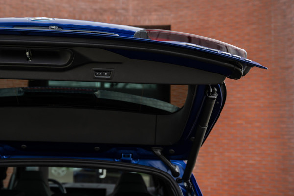 BMW X5 xDrive50e M-Sport Pro M-Seats Sky Individual Lack