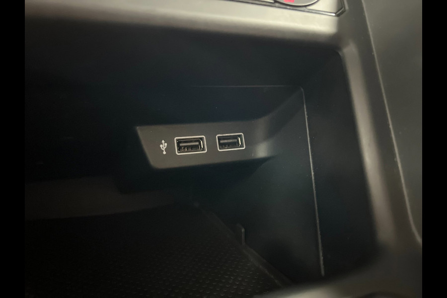 Volkswagen Polo 1.0 Beats | Stoelverwarming | Carplay |