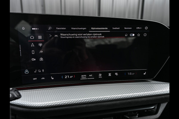 Audi Q5 Sportback 2.0 TFSI e-hybrid quattro S edition Competition | Luchtvering | S-Seats | Trekhaak | Digital Oled | Adaptive Cruise | Tech Plus | 360 Camera | Memory | Ambiance interieur