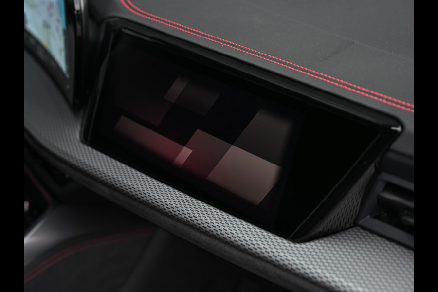 Audi Q5 Sportback 2.0 TFSI e-hybrid quattro S edition Competition | Luchtvering | S-Seats | Trekhaak | Digital Oled | Adaptive Cruise | Tech Plus | 360 Camera | Memory | Ambiance interieur