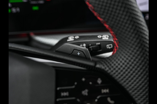 Audi Q5 Sportback 2.0 TFSI e-hybrid quattro S edition Competition | Luchtvering | S-Seats | Trekhaak | Digital Oled | Adaptive Cruise | Tech Plus | 360 Camera | Memory | Ambiance interieur