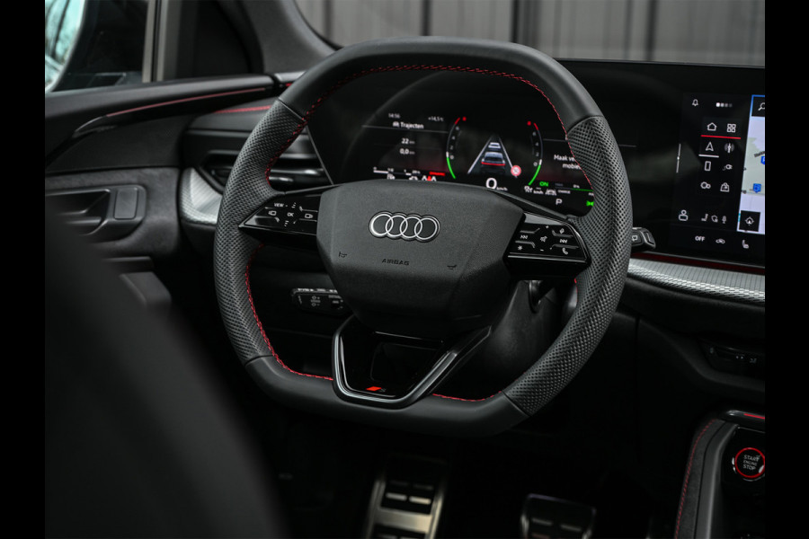 Audi Q5 Sportback 2.0 TFSI e-hybrid quattro S edition Competition | Luchtvering | S-Seats | Trekhaak | Digital Oled | Adaptive Cruise | Tech Plus | 360 Camera | Memory | Ambiance interieur