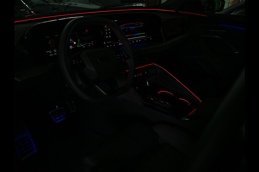 Audi Q5 Sportback 2.0 TFSI e-hybrid quattro S edition Competition | Luchtvering | S-Seats | Trekhaak | Digital Oled | Adaptive Cruise | Tech Plus | 360 Camera | Memory | Ambiance interieur