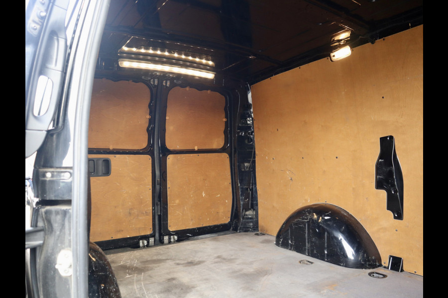 Mercedes-Benz Vito 114 CDI AUTOMAAT LANG ENKELE CABINE